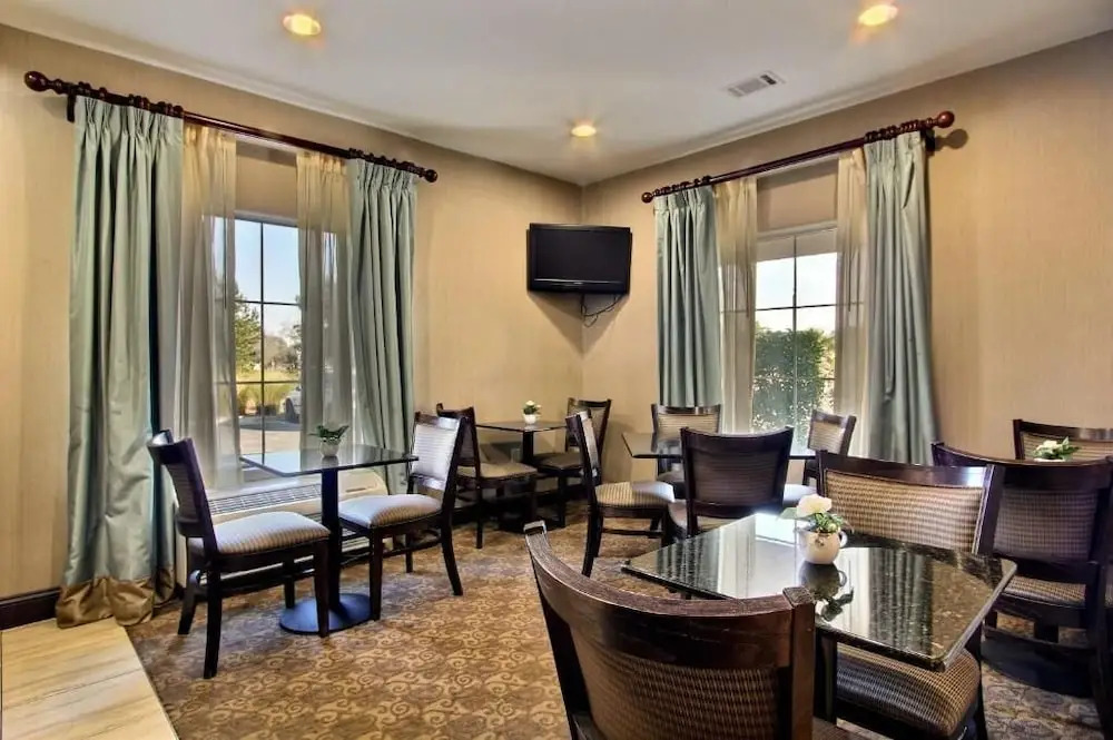Photo - Magnolia Inn and Suites Pooler