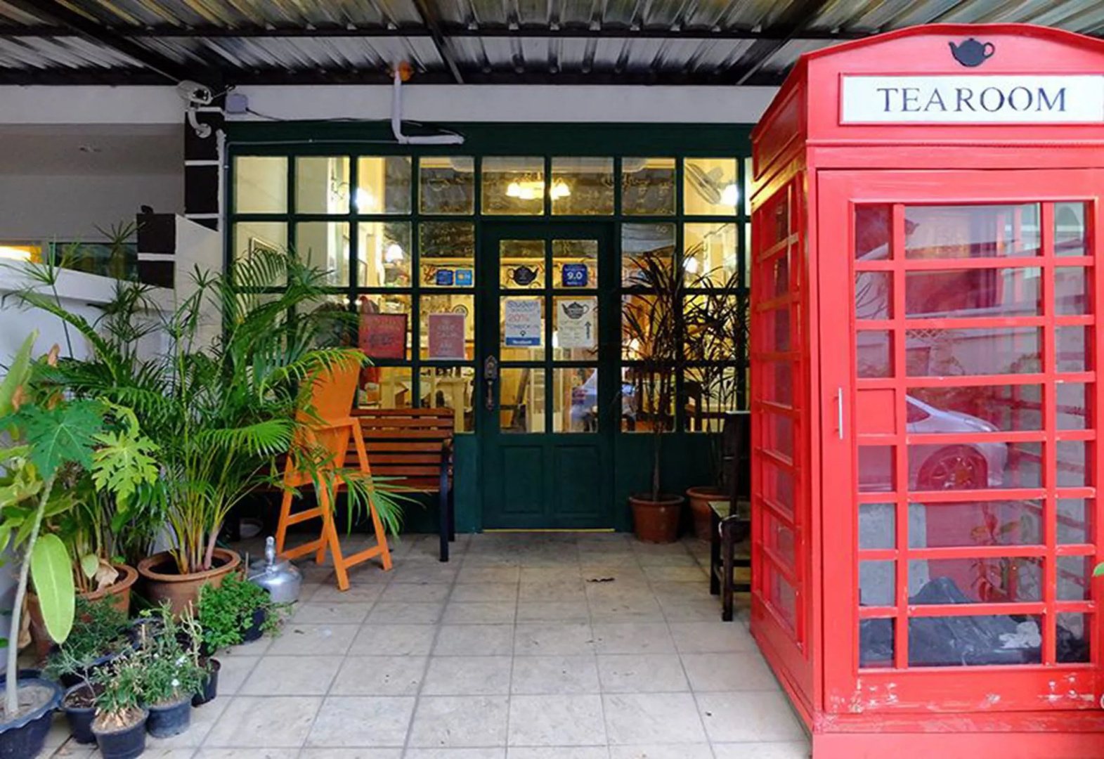 Photo - The London Tearoom
