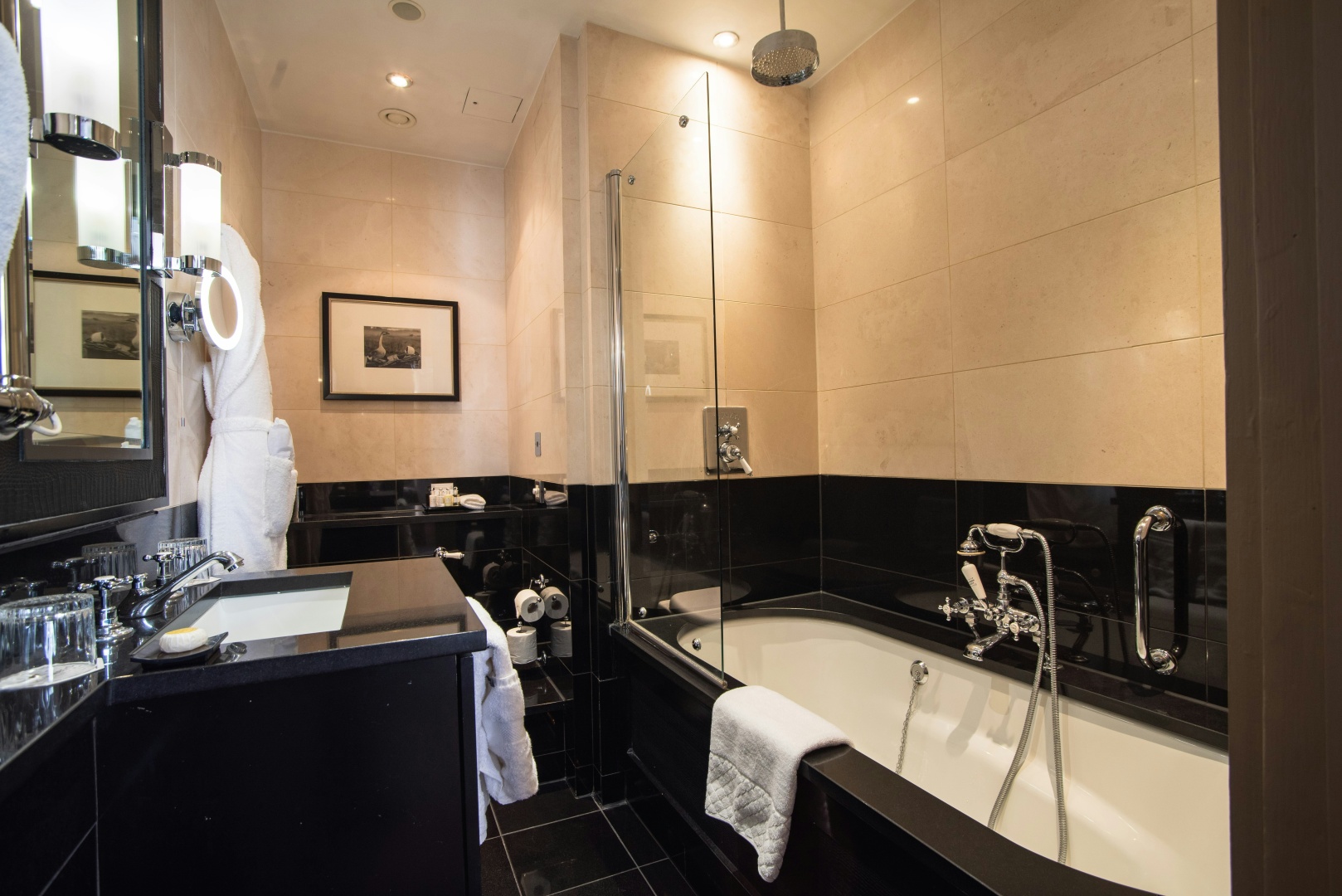 Photo - Althoff St. James's Hotel & Club London