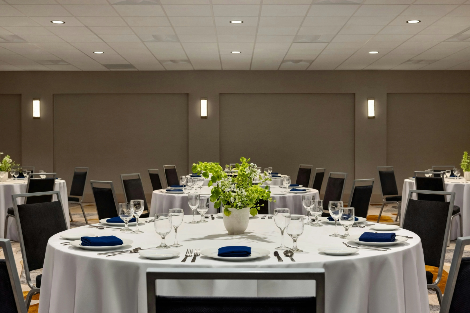 Photo - Madison Marriott South