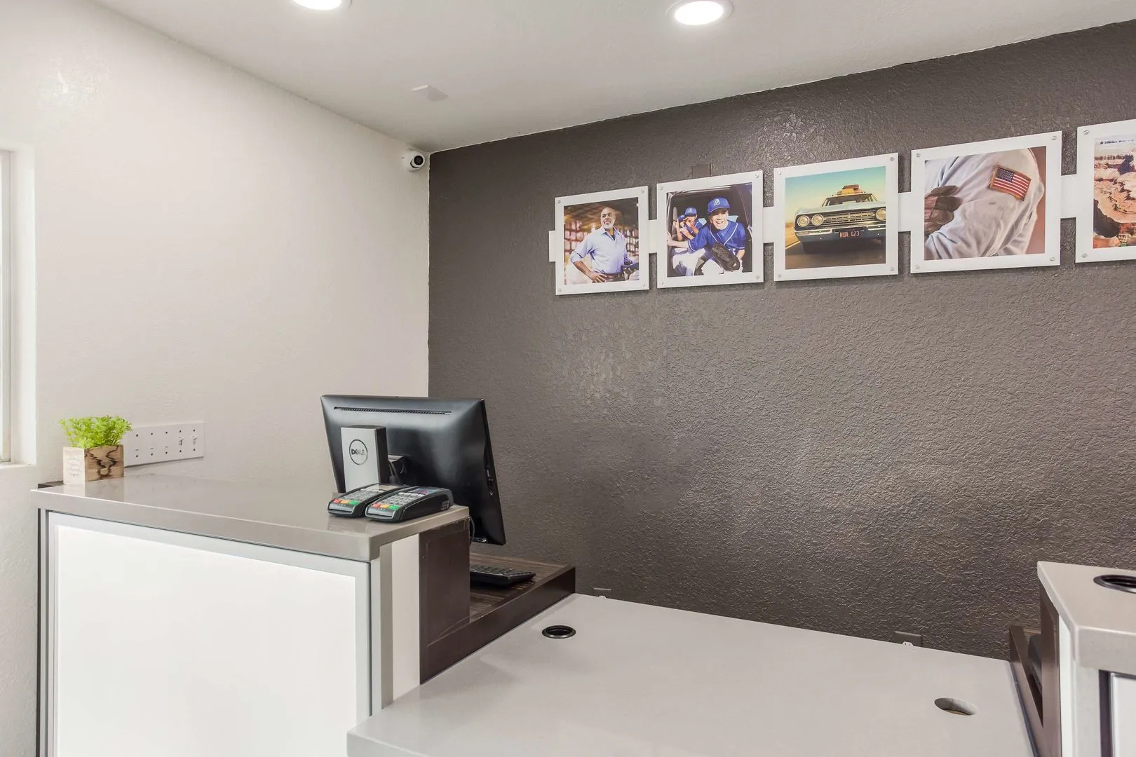 Photo - Studio 6 Extended Stay - Jacksonville, FL - South