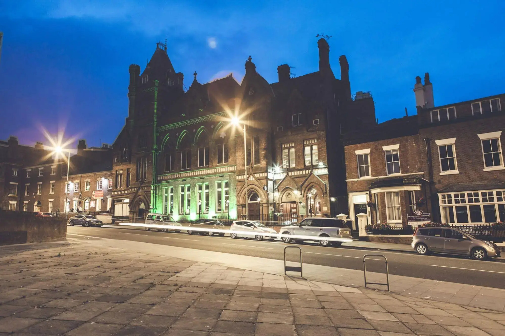 Photo - Malacuna Liverpool