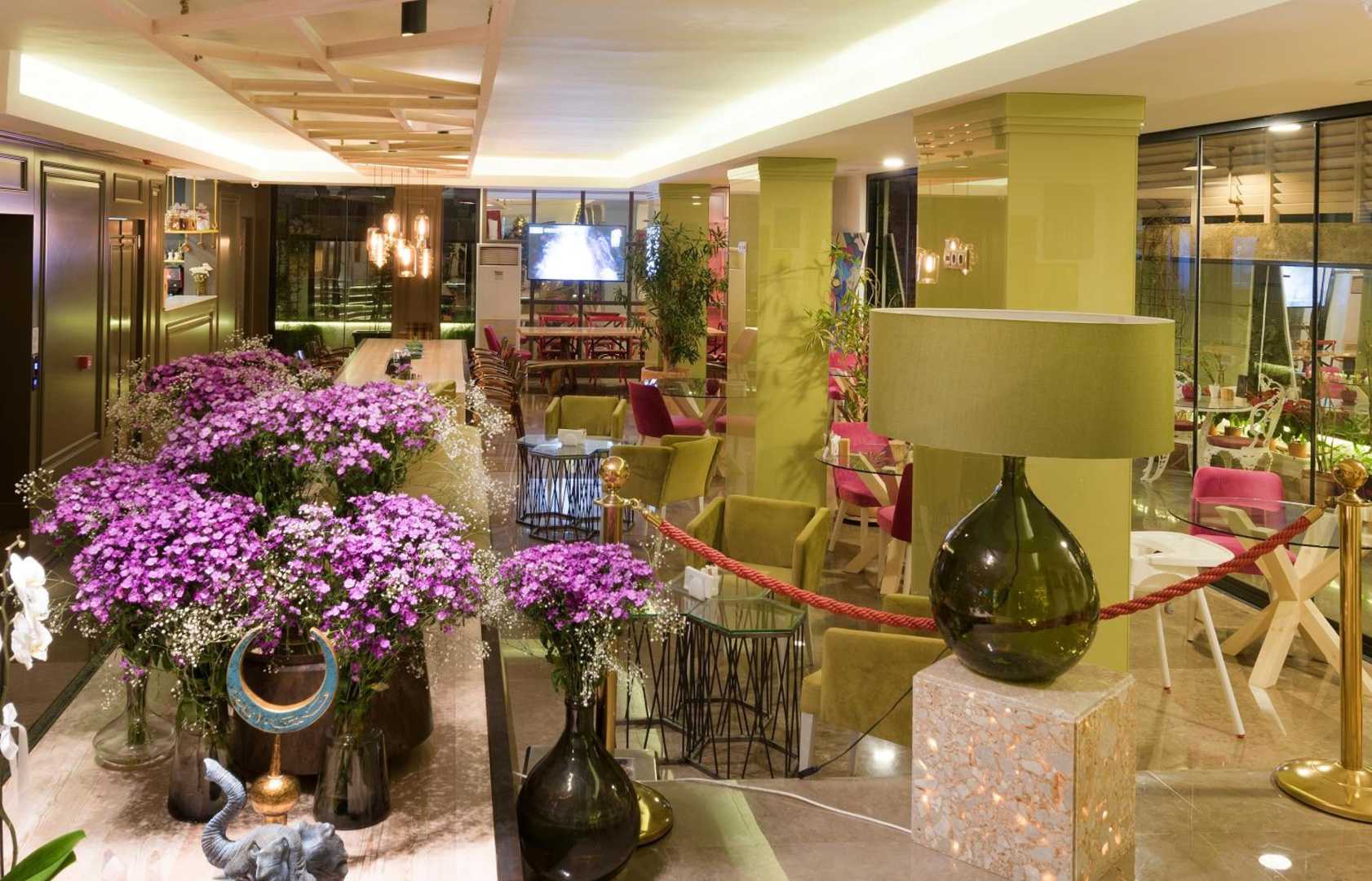 Photo - Nun Hotel Lara