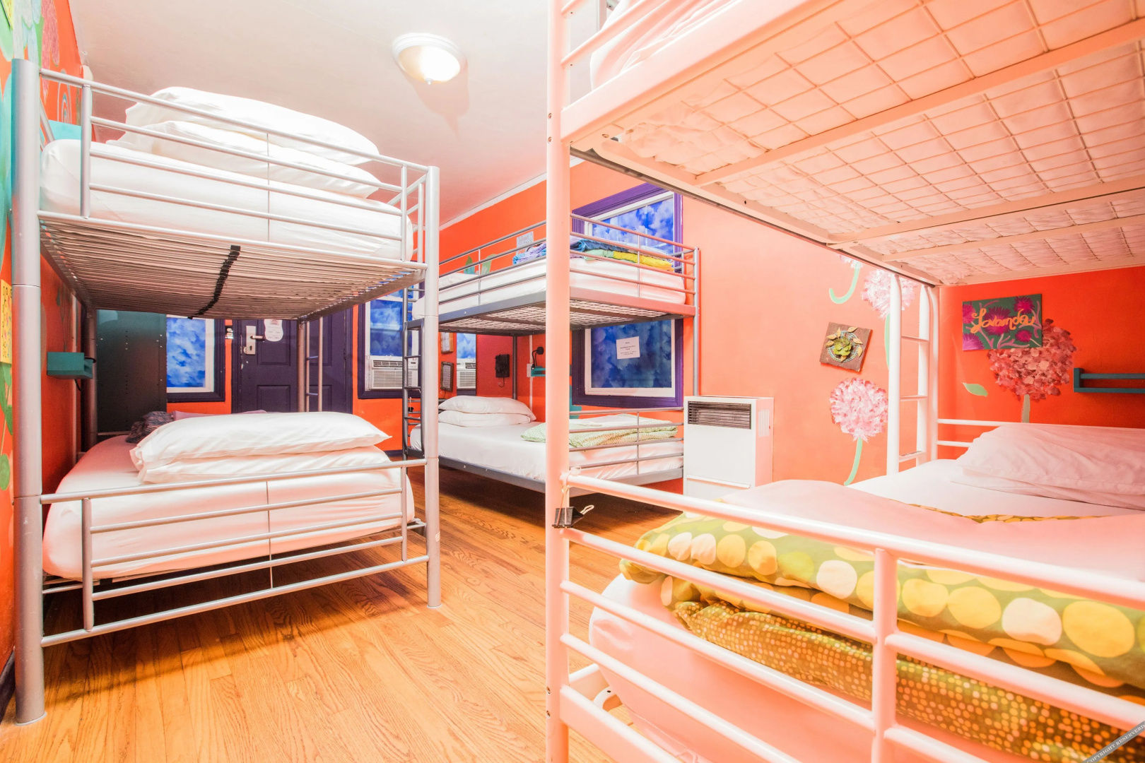 Photo - International Travelers House Hostel - Downtown San Diego Little Italy