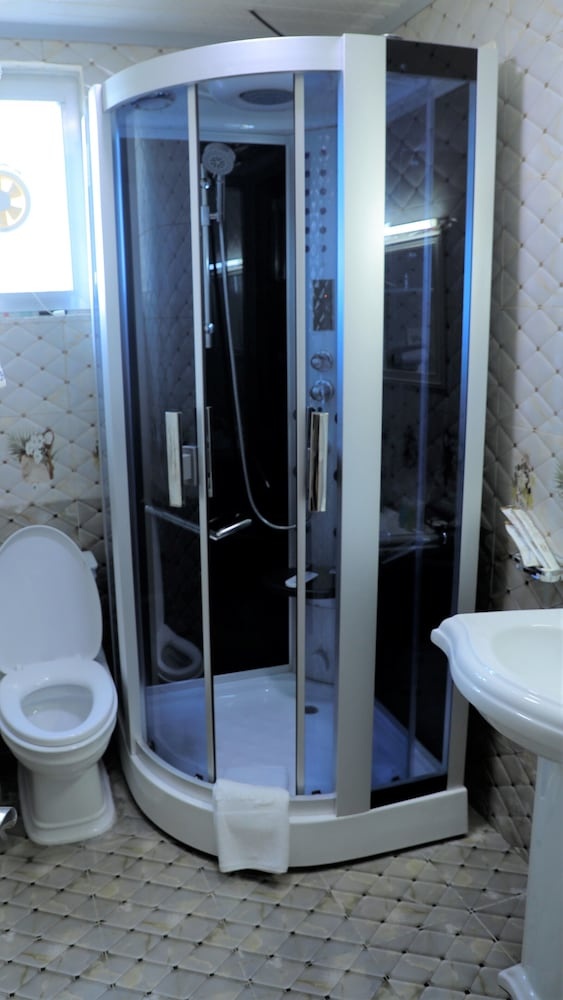 Tewodros Belay International Hotel
