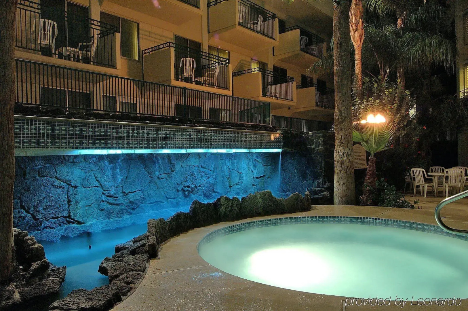 Photo - DoubleTree by Hilton Phoenix Midtown