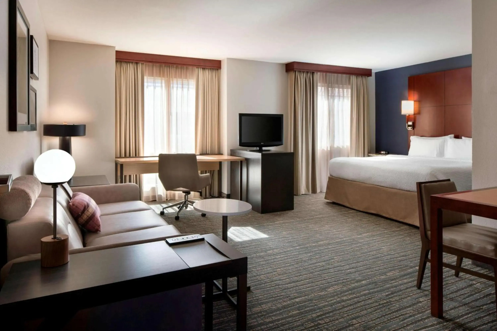 Photo - Sonesta ES Suites Scottsdale Paradise Valley