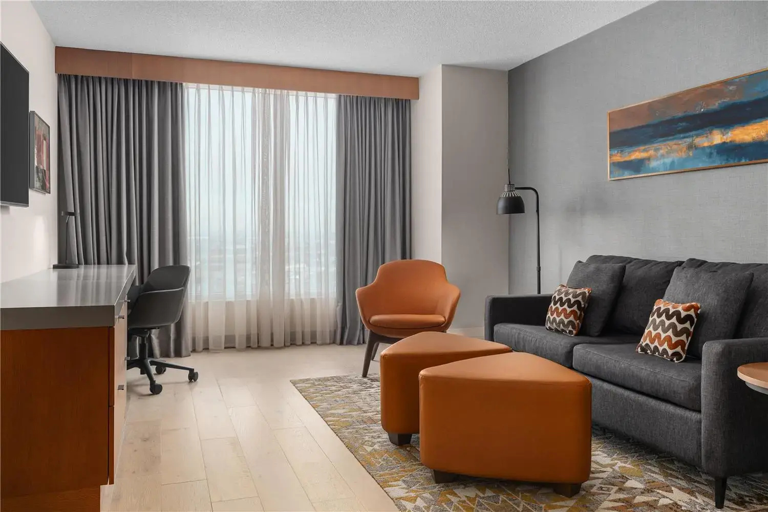 Photo - Hilton Garden Inn Toronto Airport