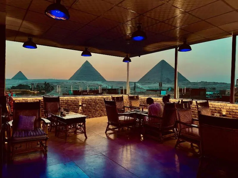 Photo - Elite Pyramids View Inn