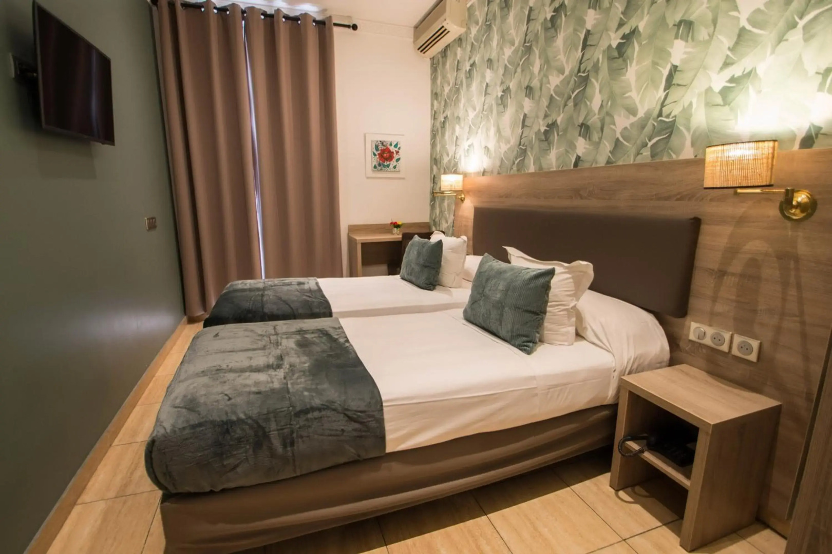 Photo - Hôtel Parisien