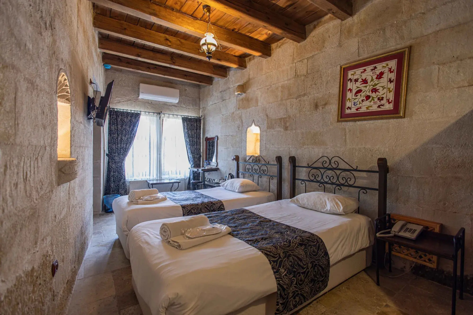 Foto - Century Cave Hotel