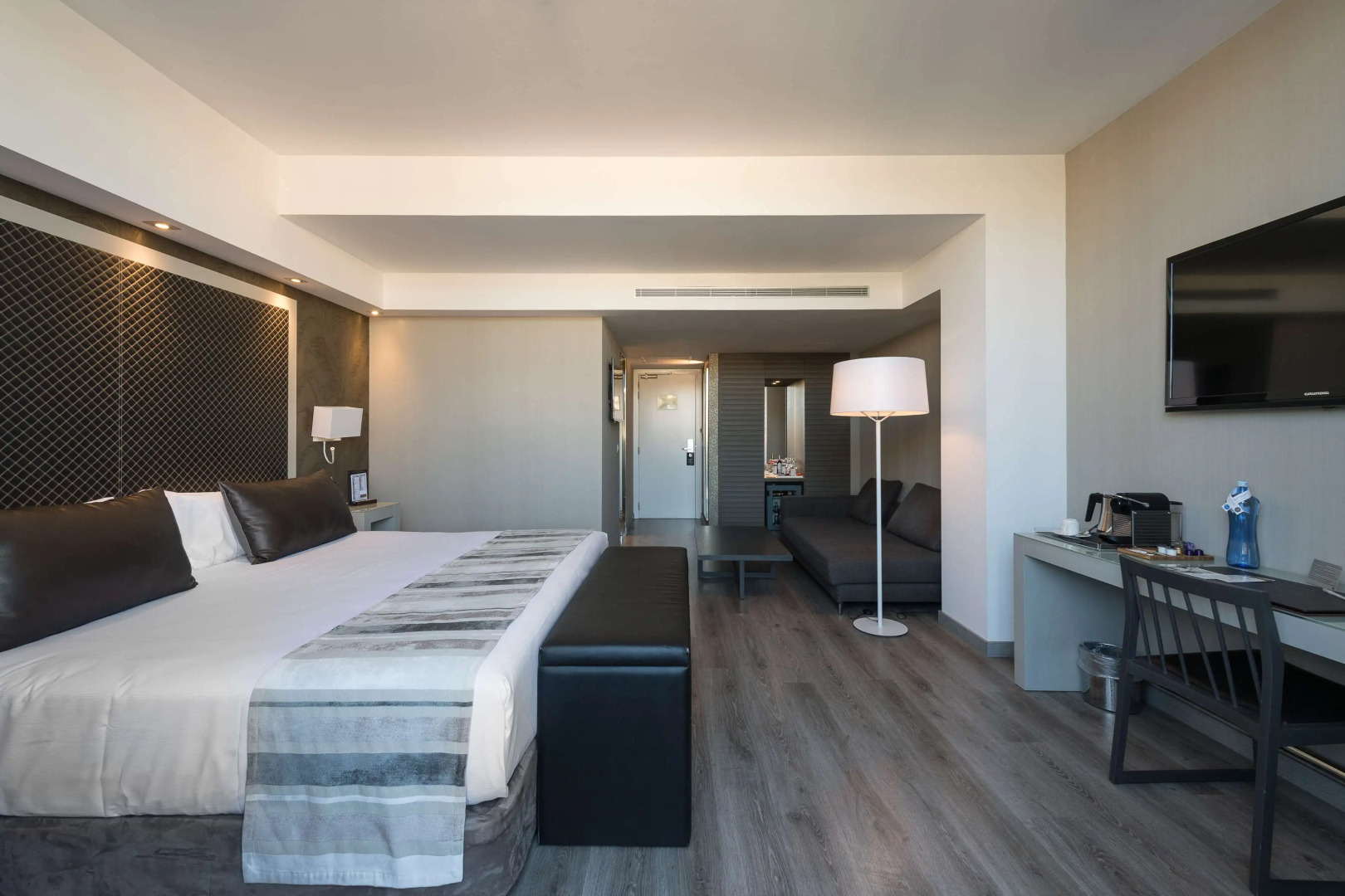 Foto - Catalonia Square 4* Sup