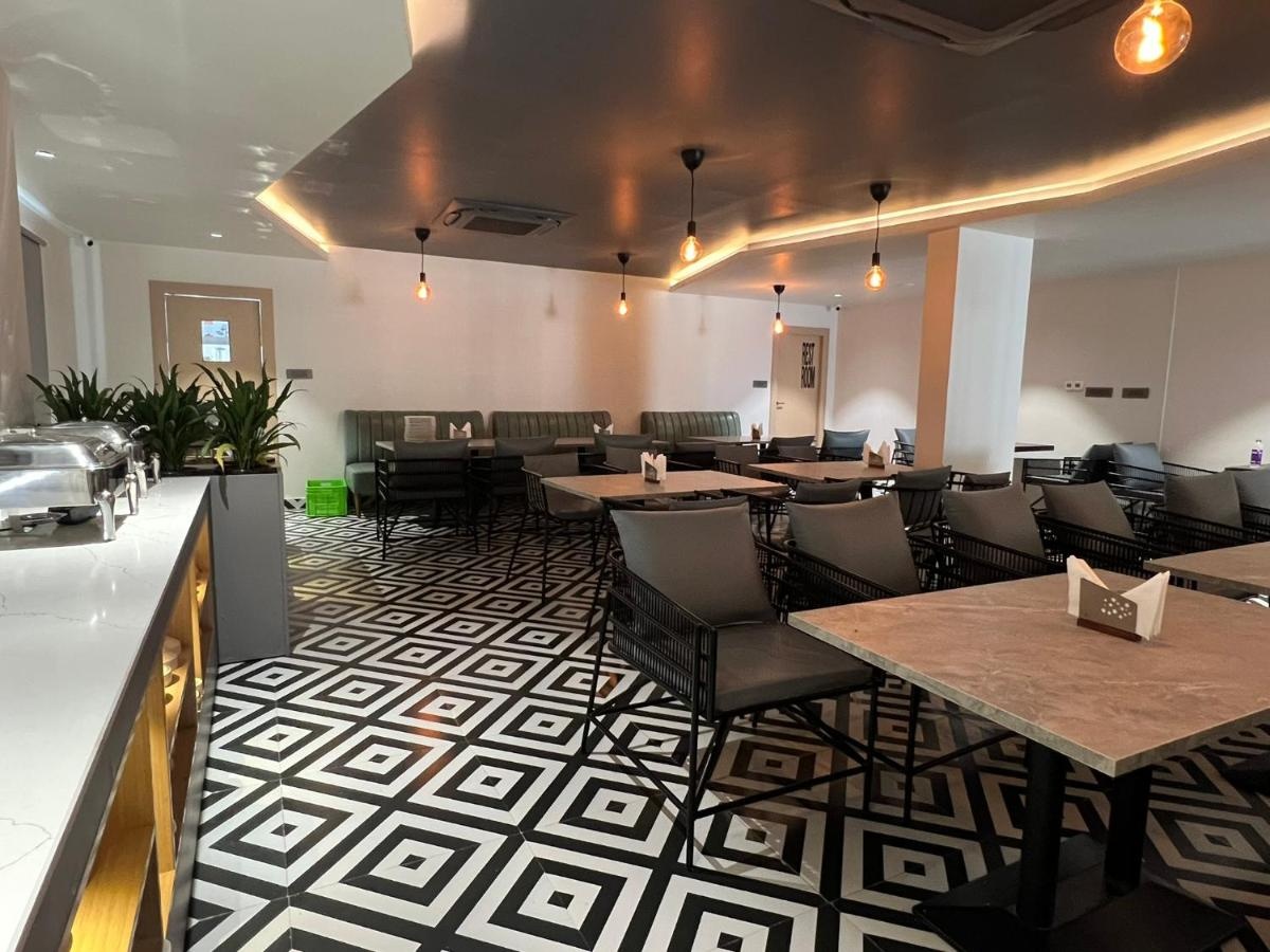 Foto - Hotel Kyzen HiTech City- Your Zenly Stay