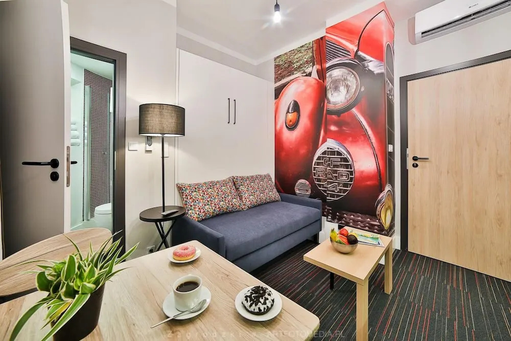 Foto - Saint Thomas Corner - by Upstairs