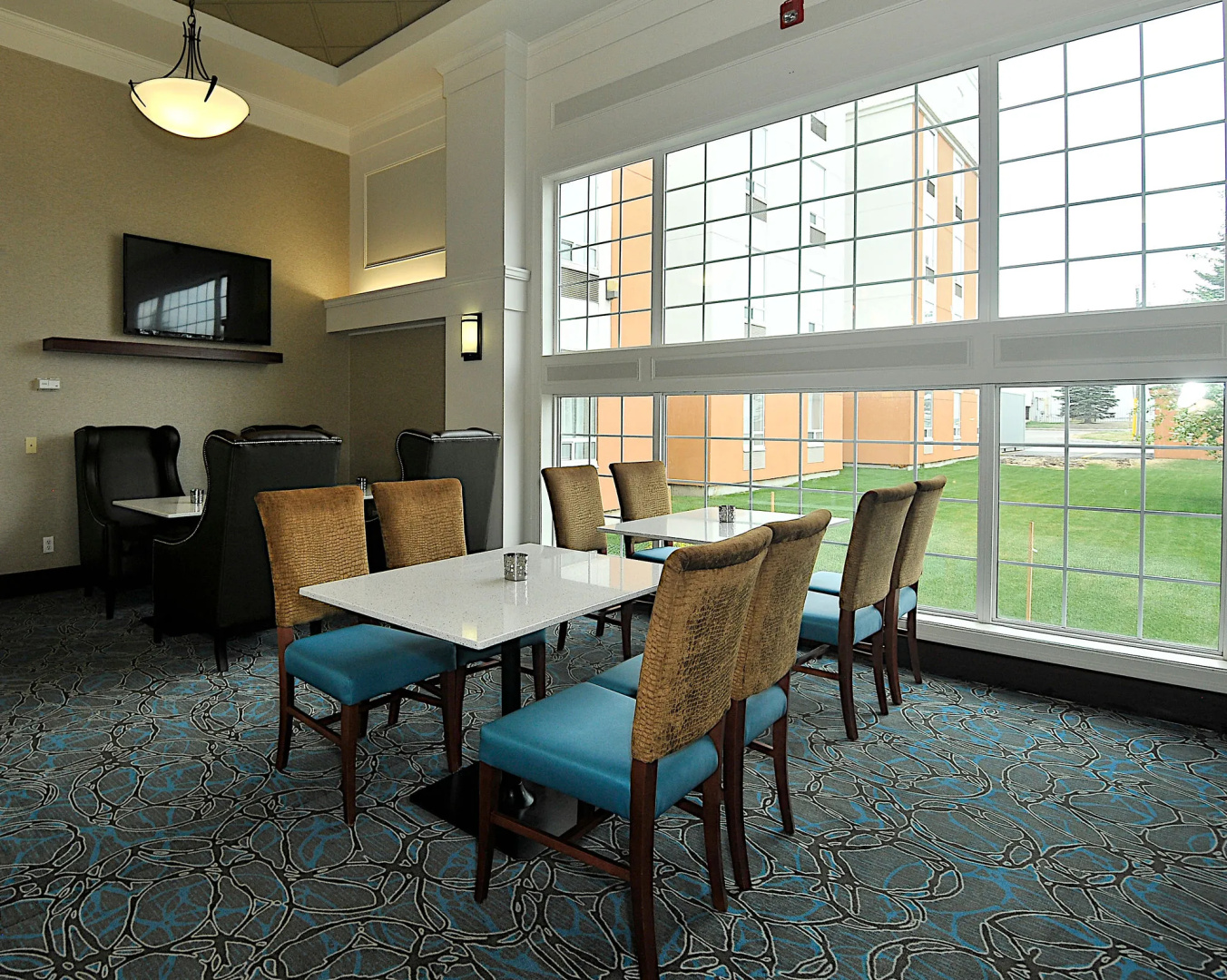 Foto - Hampton Inn & Suites by Hilton Calgary-Airport