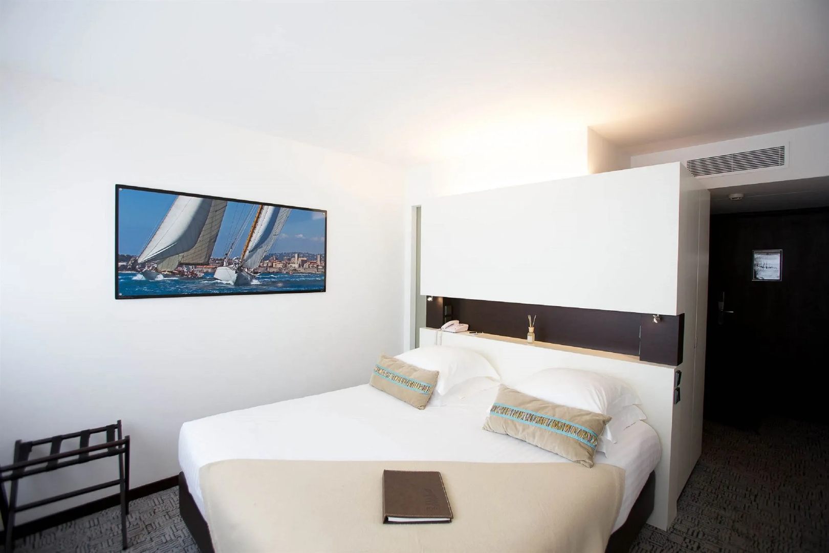 Photo - Royal Antibes - Luxury Hotel, Résidence, Beach & Spa