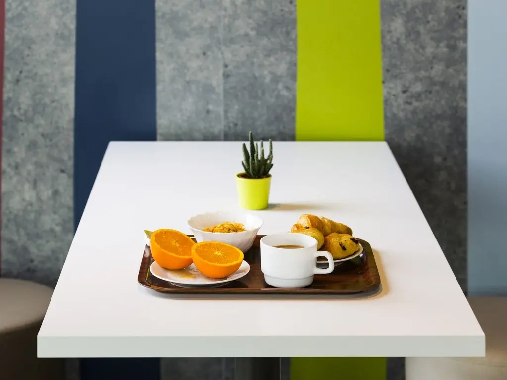 Photo - B&B HOTEL Zaragoza Plaza Mozart