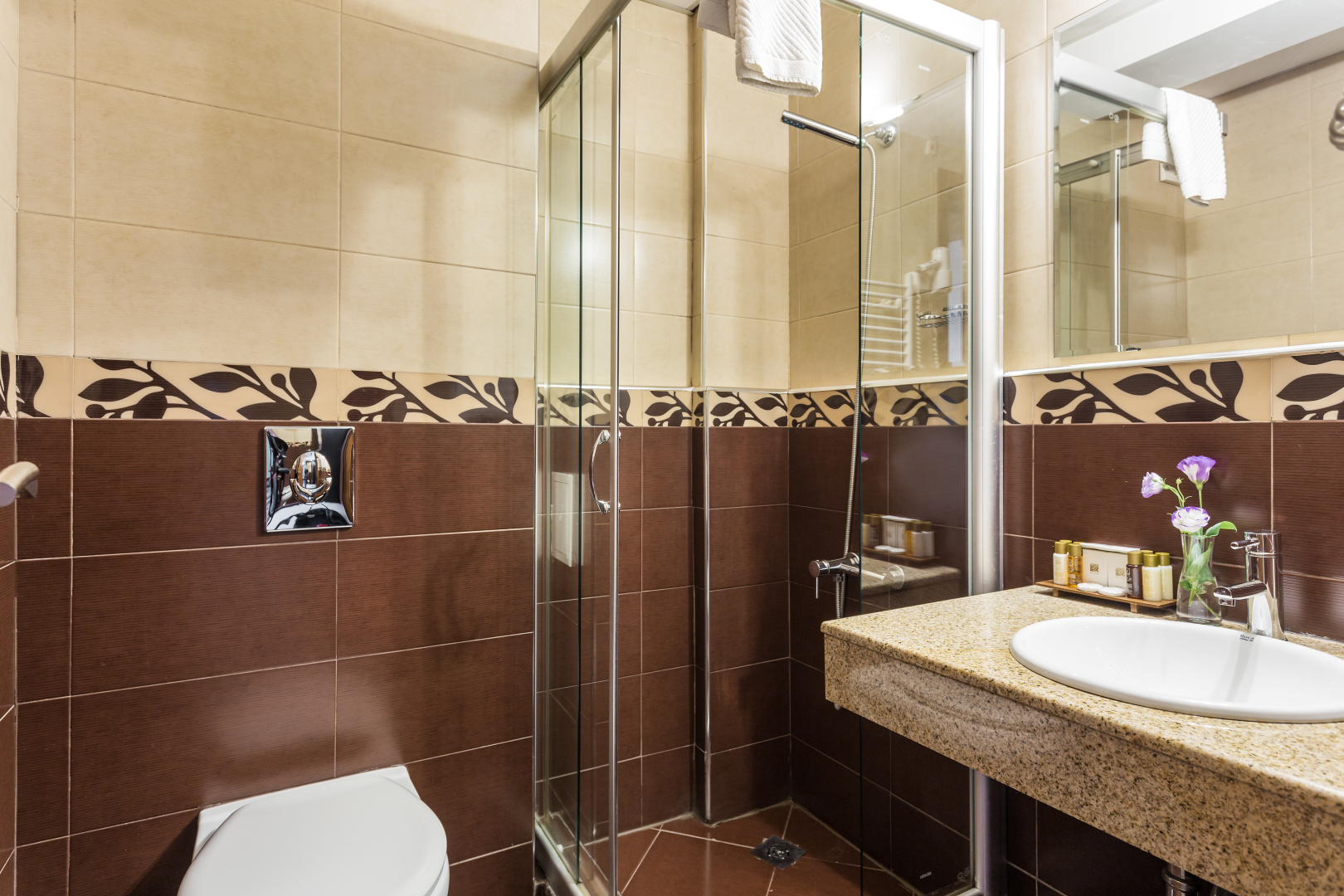 Photo - City Avenue Hotel