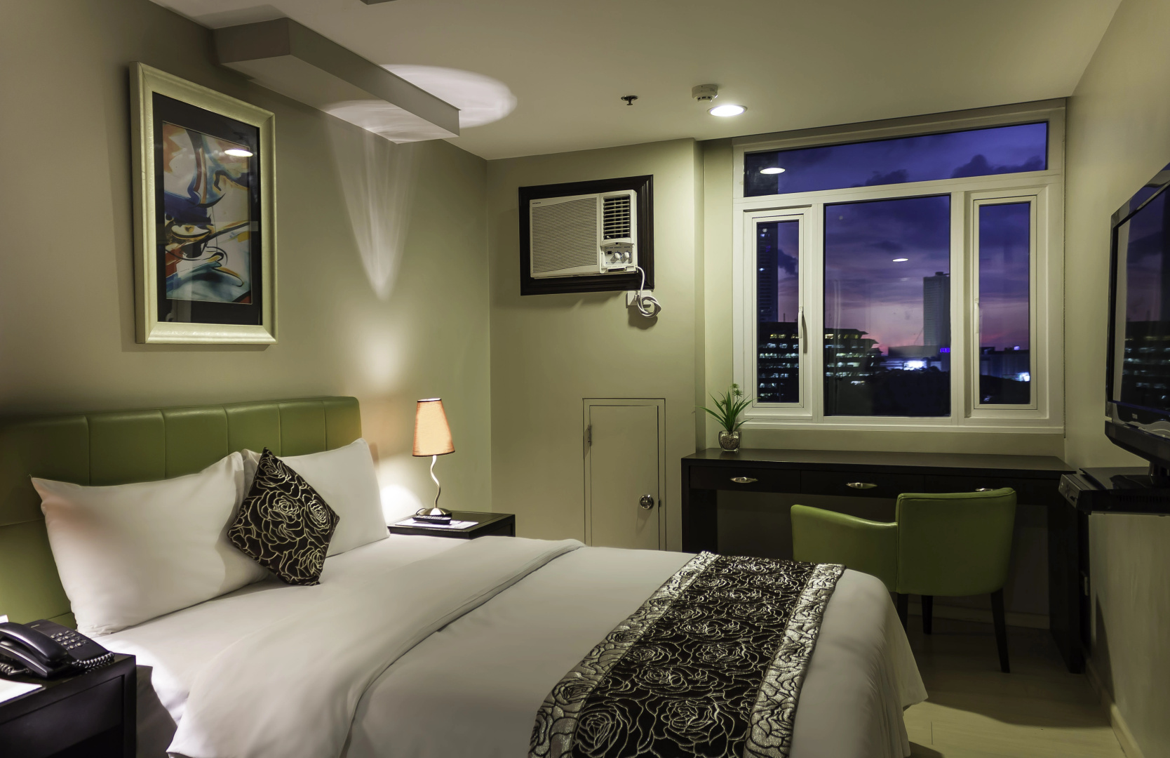 Foto - The Exchange Regency Residence Hotel
