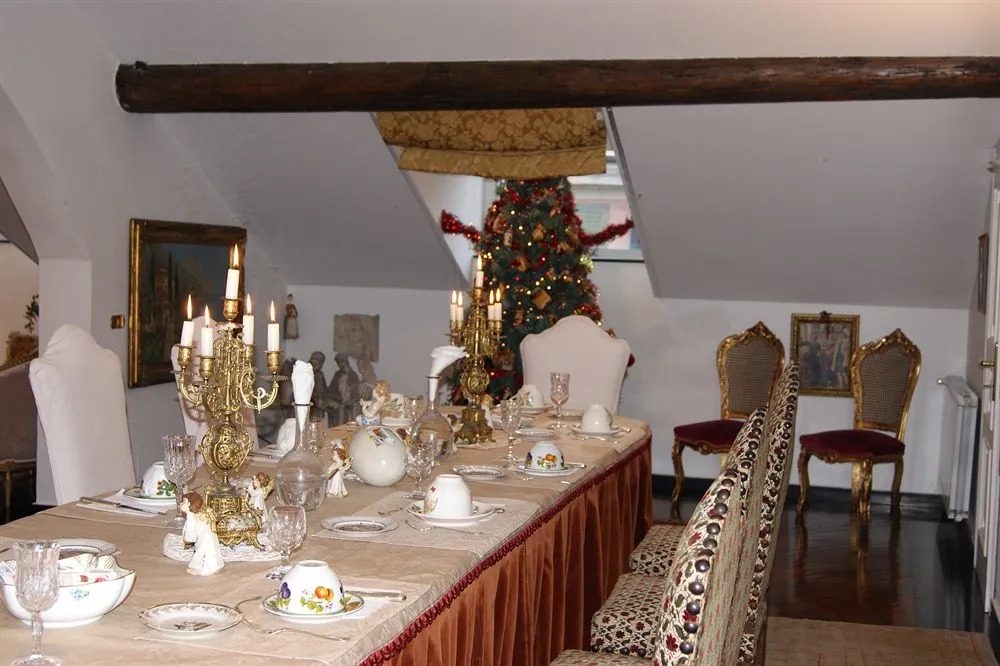 Foto - Morali Palace