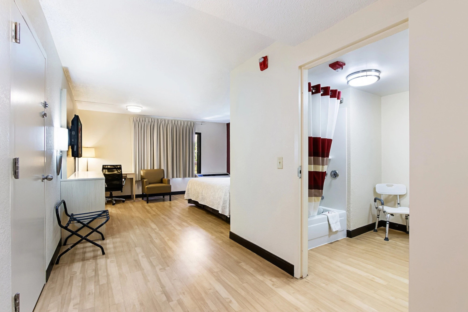 Foto - Red Roof PLUS Miami Airport