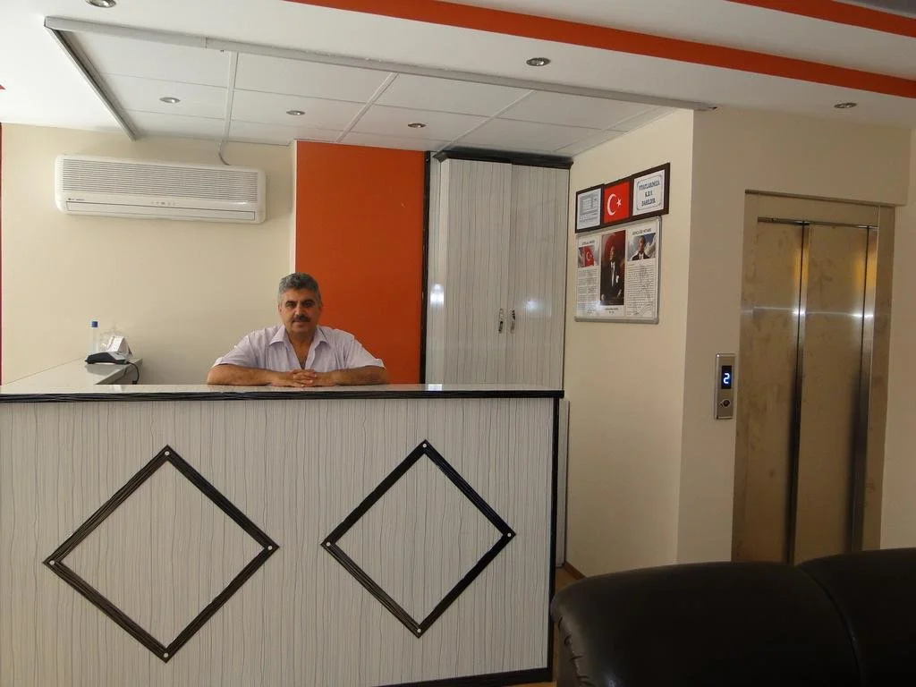 Foto - Ozhan Hotel