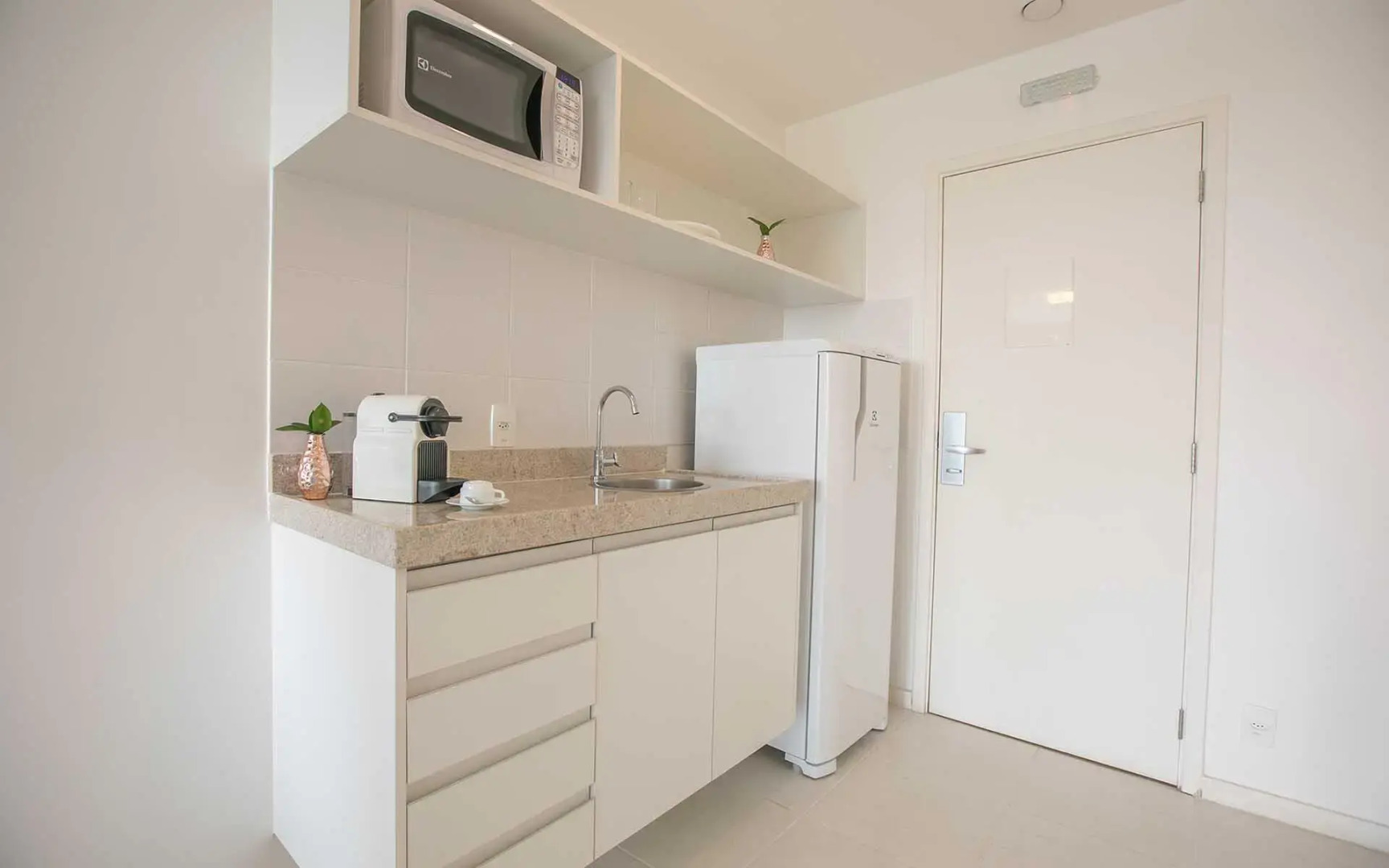 Foto - Hplus Vision Executive