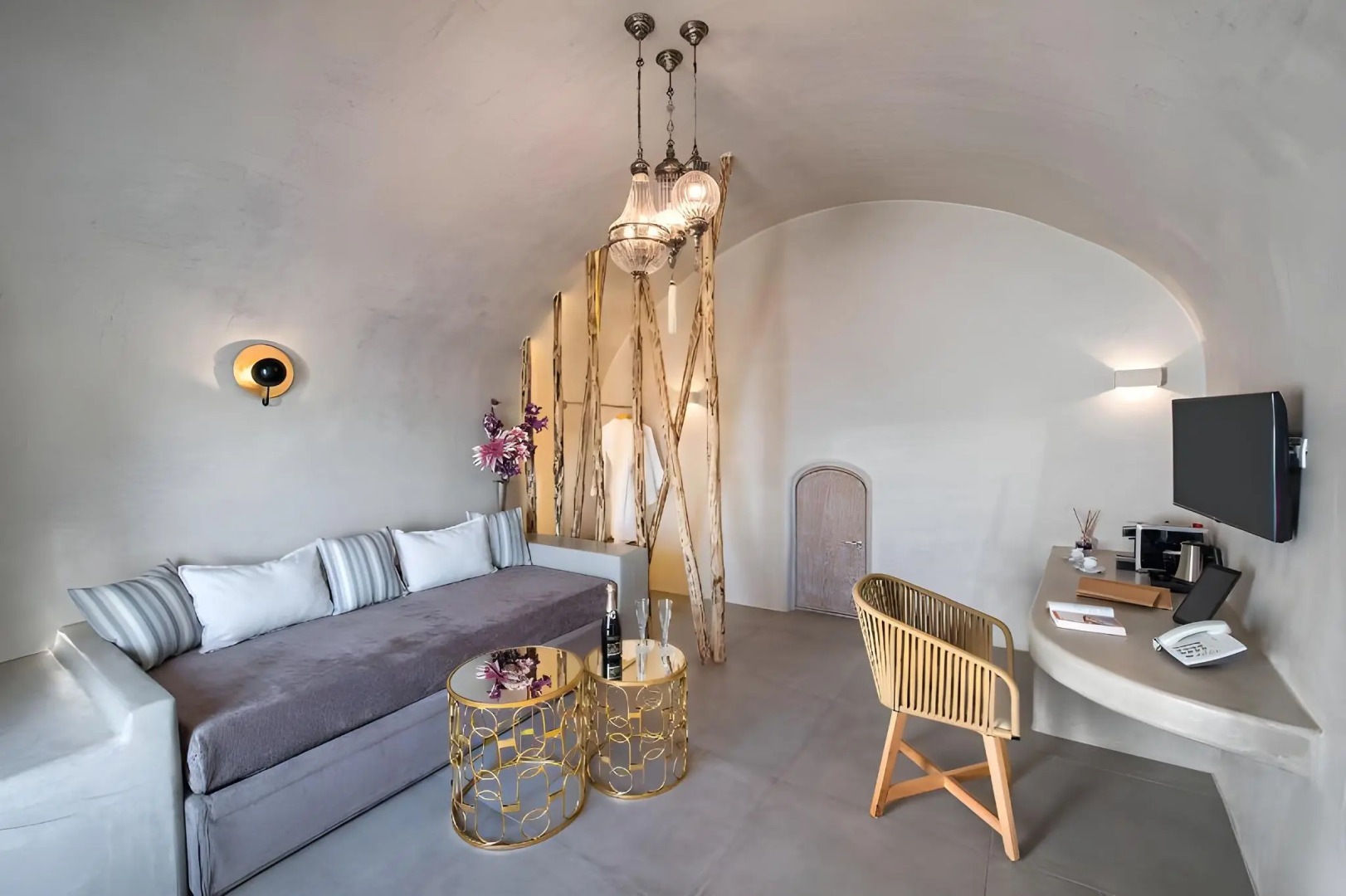 Photo - Athina Luxury Suites