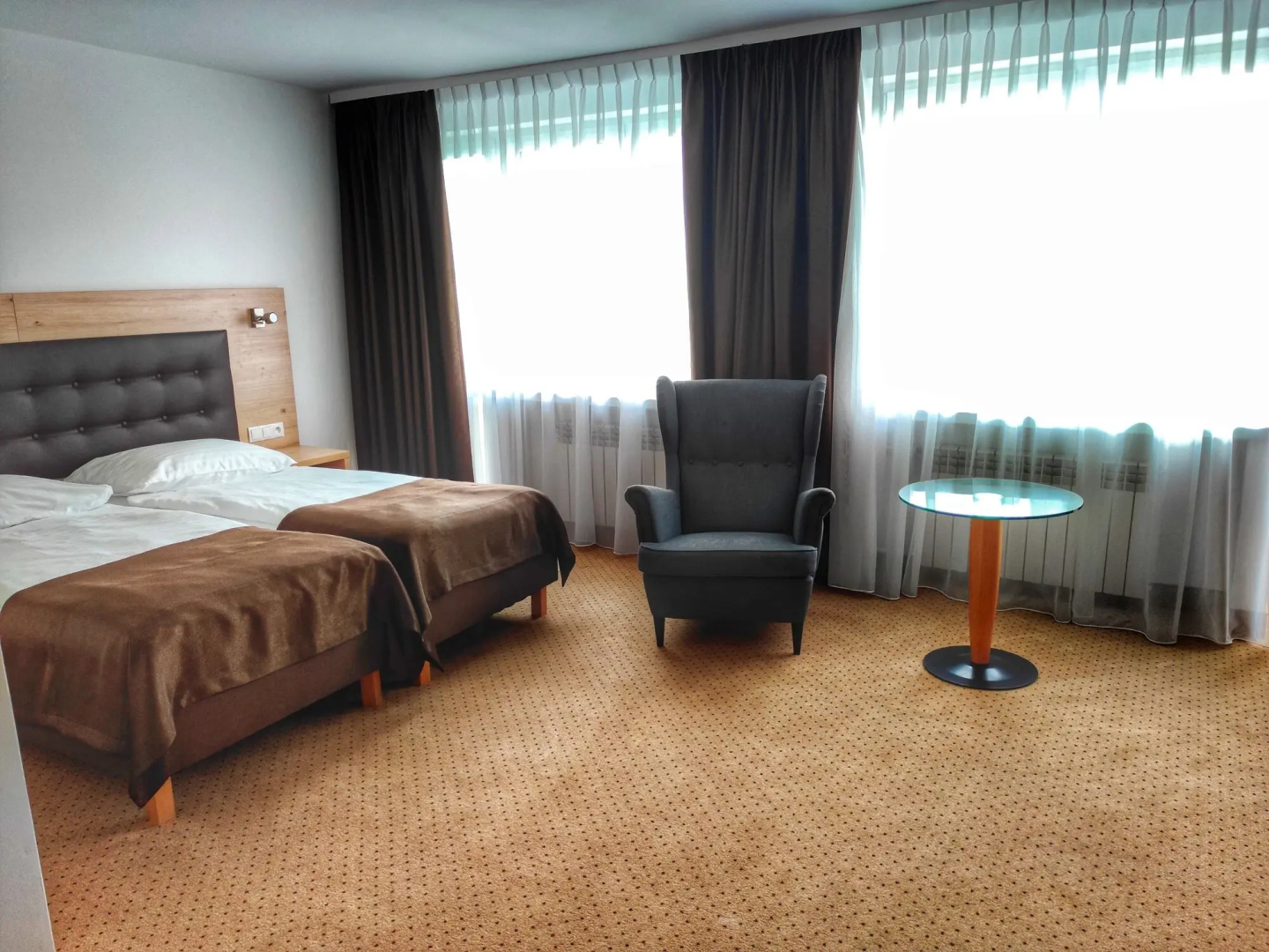 Photo - Hotel Logos