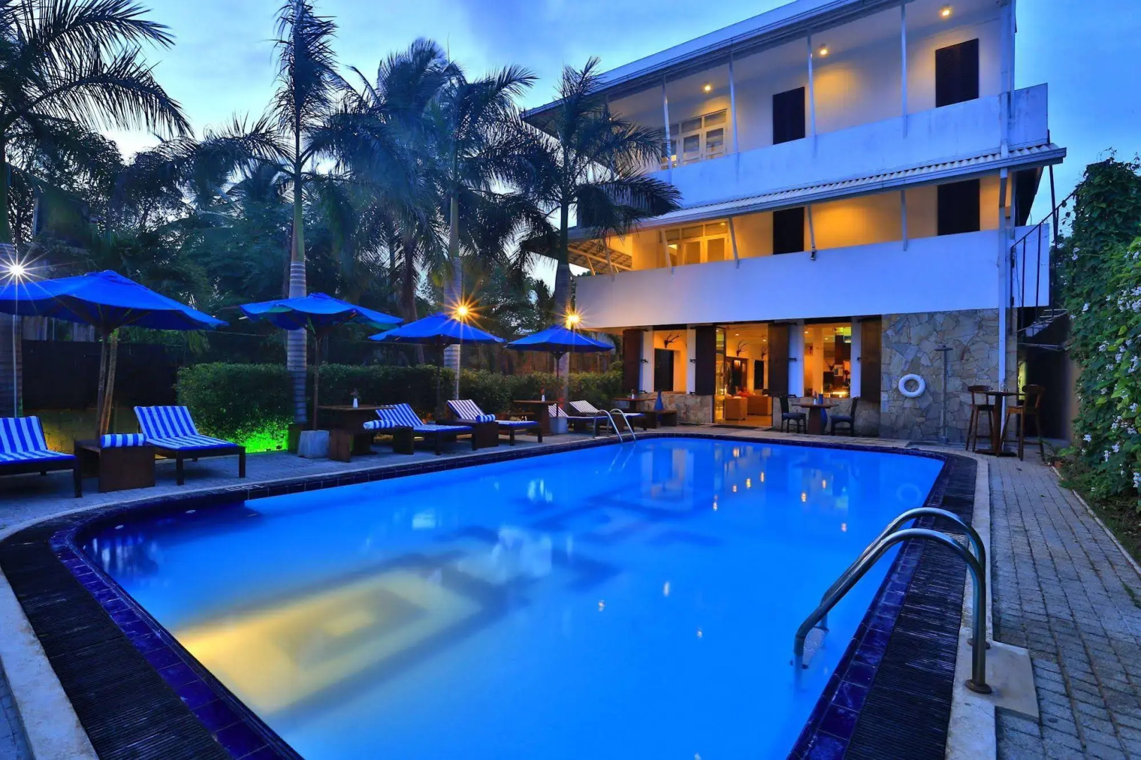 Photo - St.Lachlan Hotel & Suites