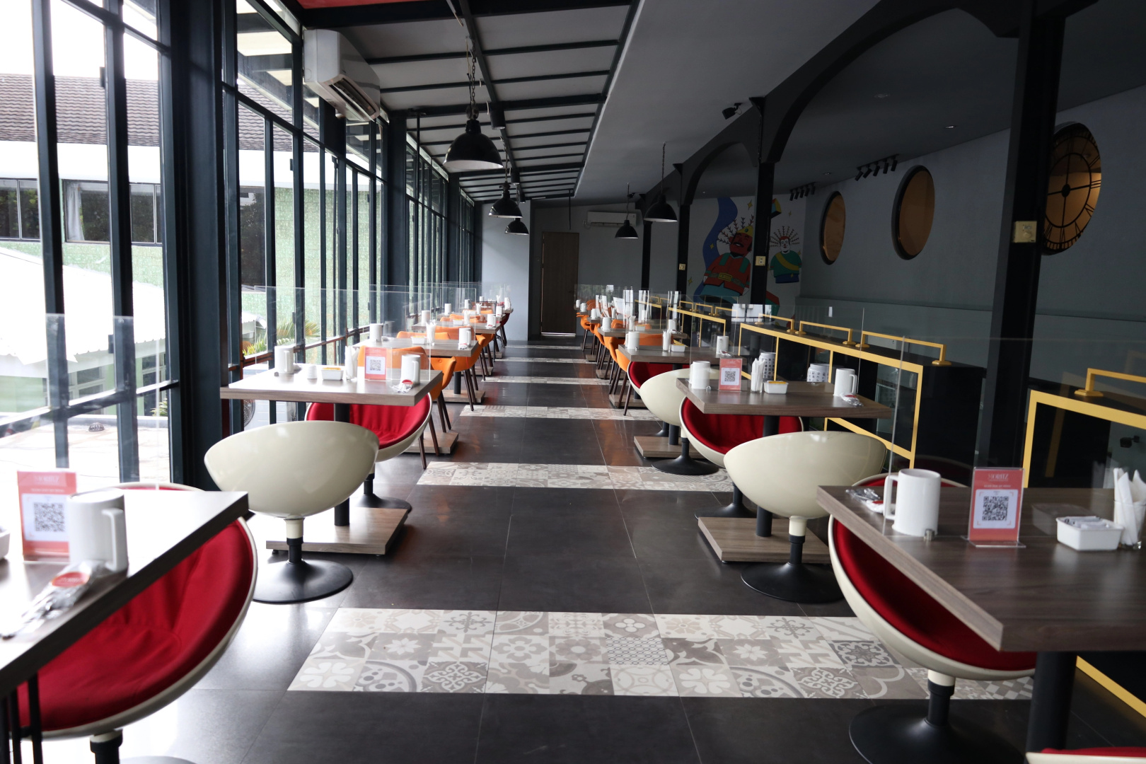 Photo - Moritz Hotel Rsab Harapan Kita