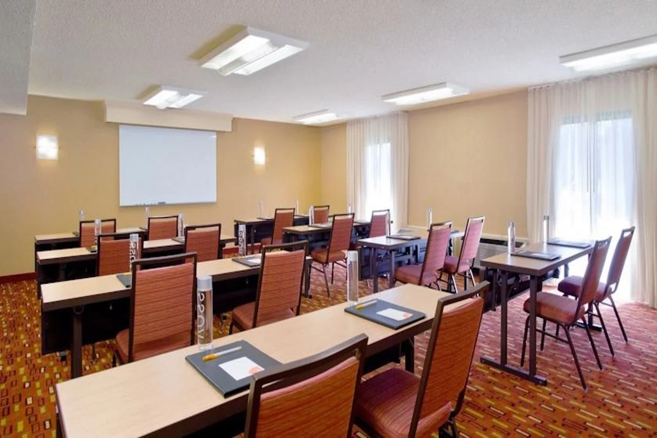 Photo - Courtyard by Marriott Fresno