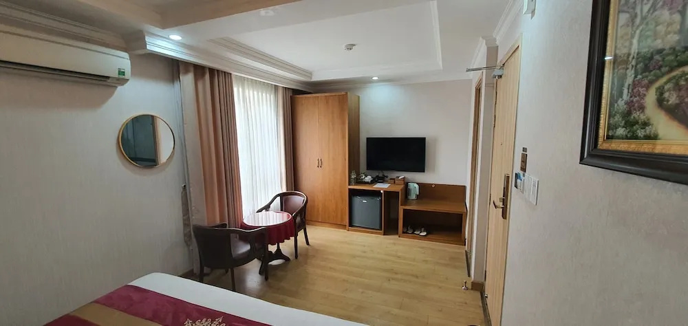 Photo - The River Park Hotel