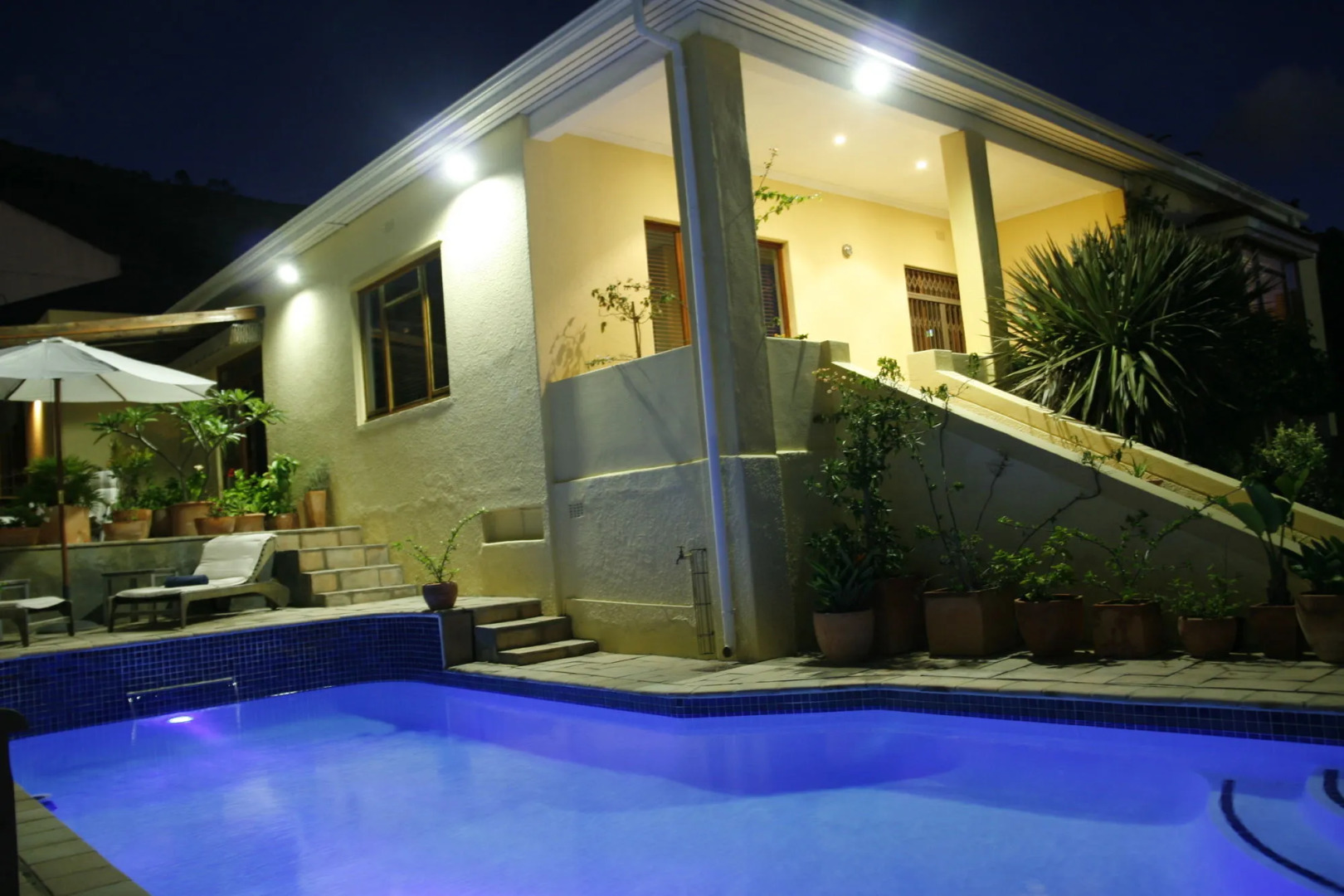 Foto - LOLOHO LODGE - 24h solar power