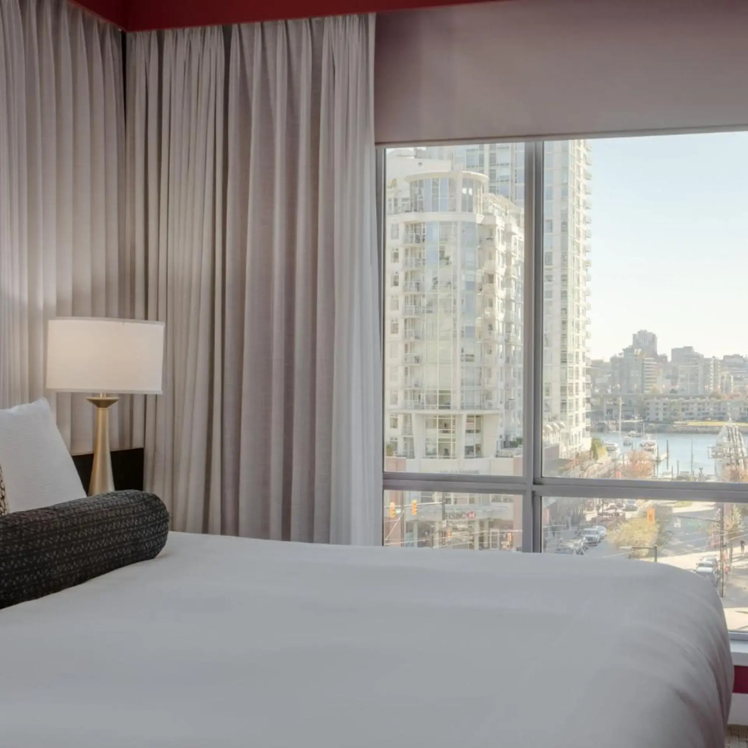 Photo - OPUS Vancouver