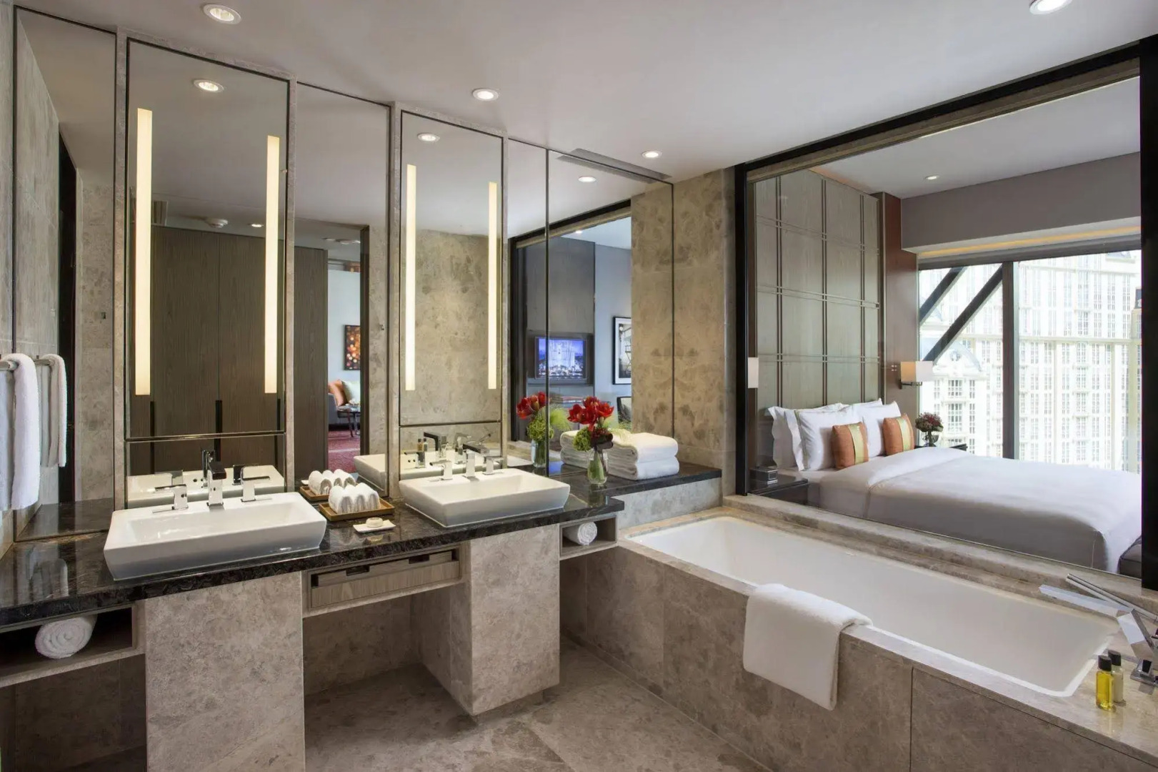 Photo - Studio City Hotel