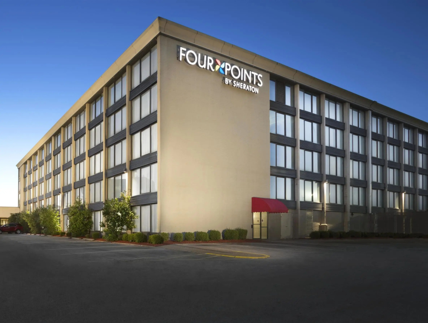 Photo - Four Points by Sheraton Kansas City Airport