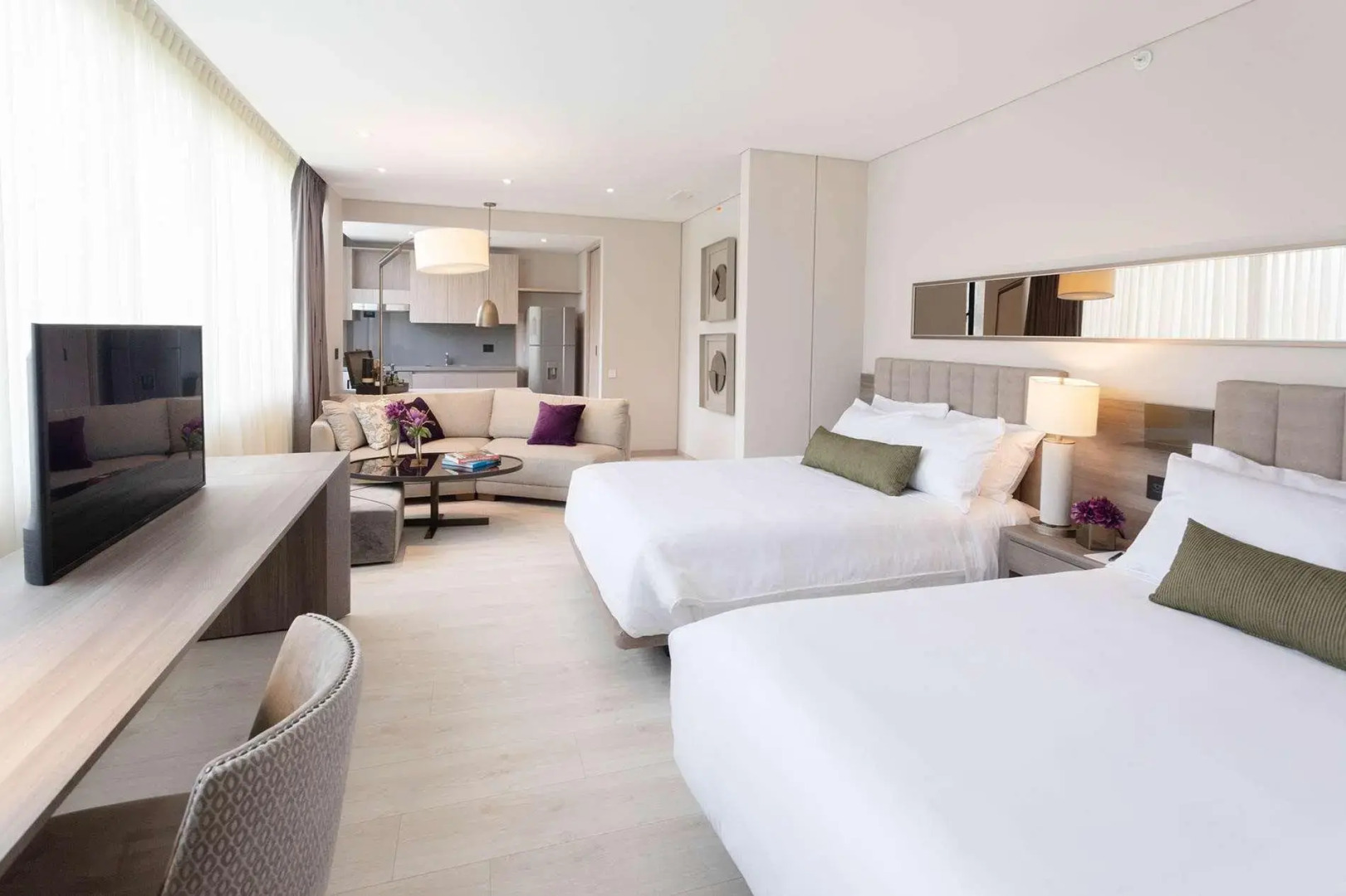 Foto - York Medellin, Curio Collection by Hilton