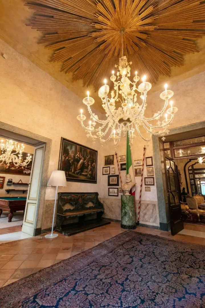 Photo - Palazzo Doria Napoli
