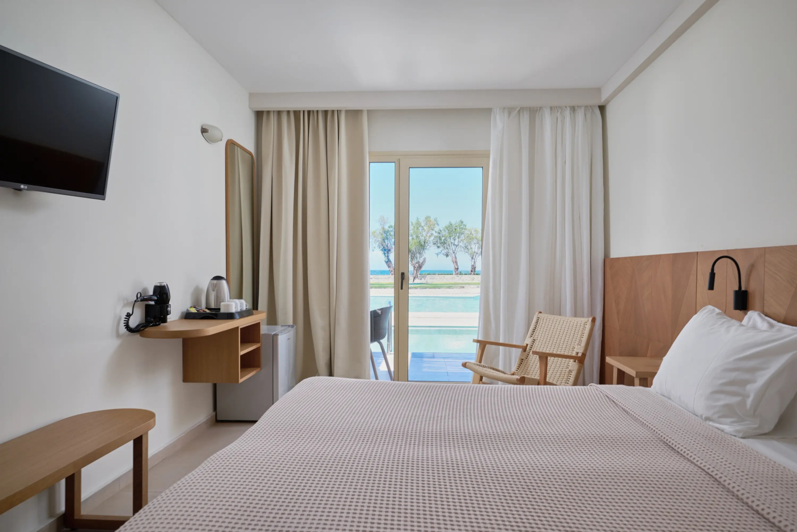 Photo - Malia Bay Beach Hotel & Bungalows
