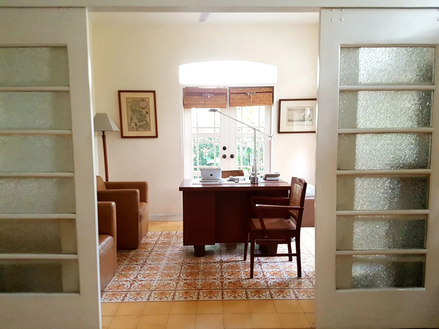 Foto - Charming La Casita Mercedes, 5Br and 5TB for Family and Friends Staycation- Read Listing Info