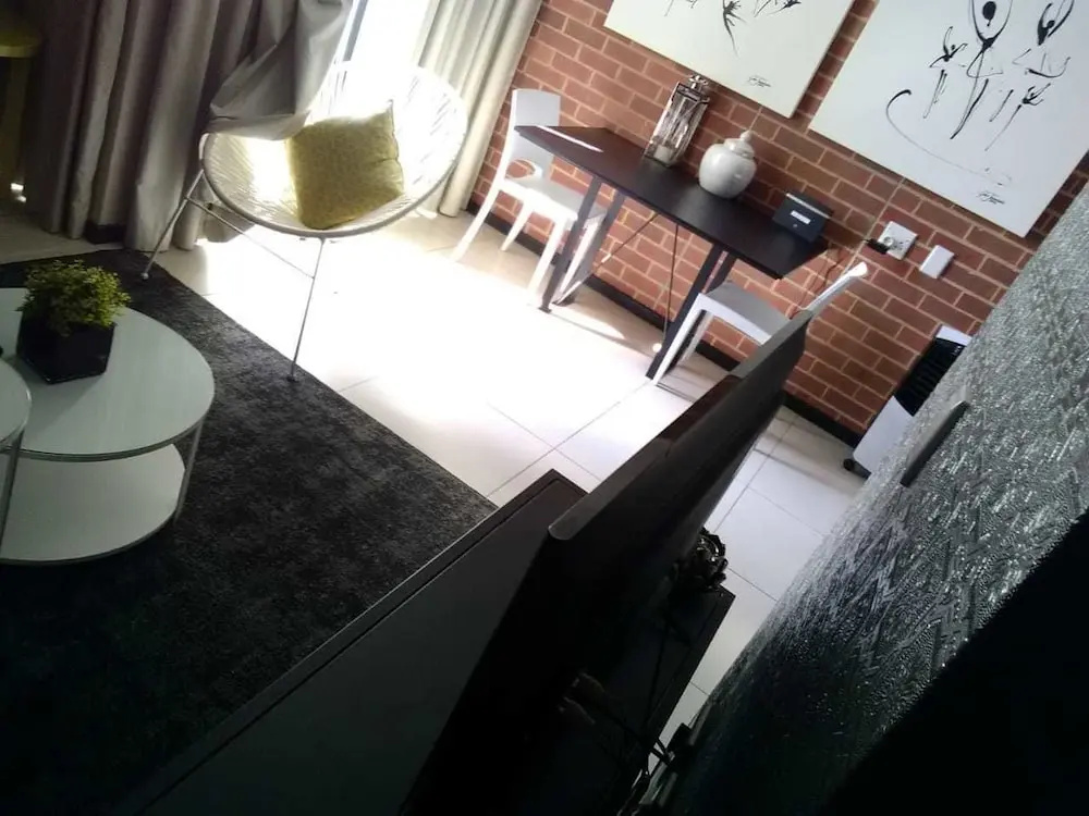 Photo - Art Deco Budget Accommodation Rosebank - Hostel