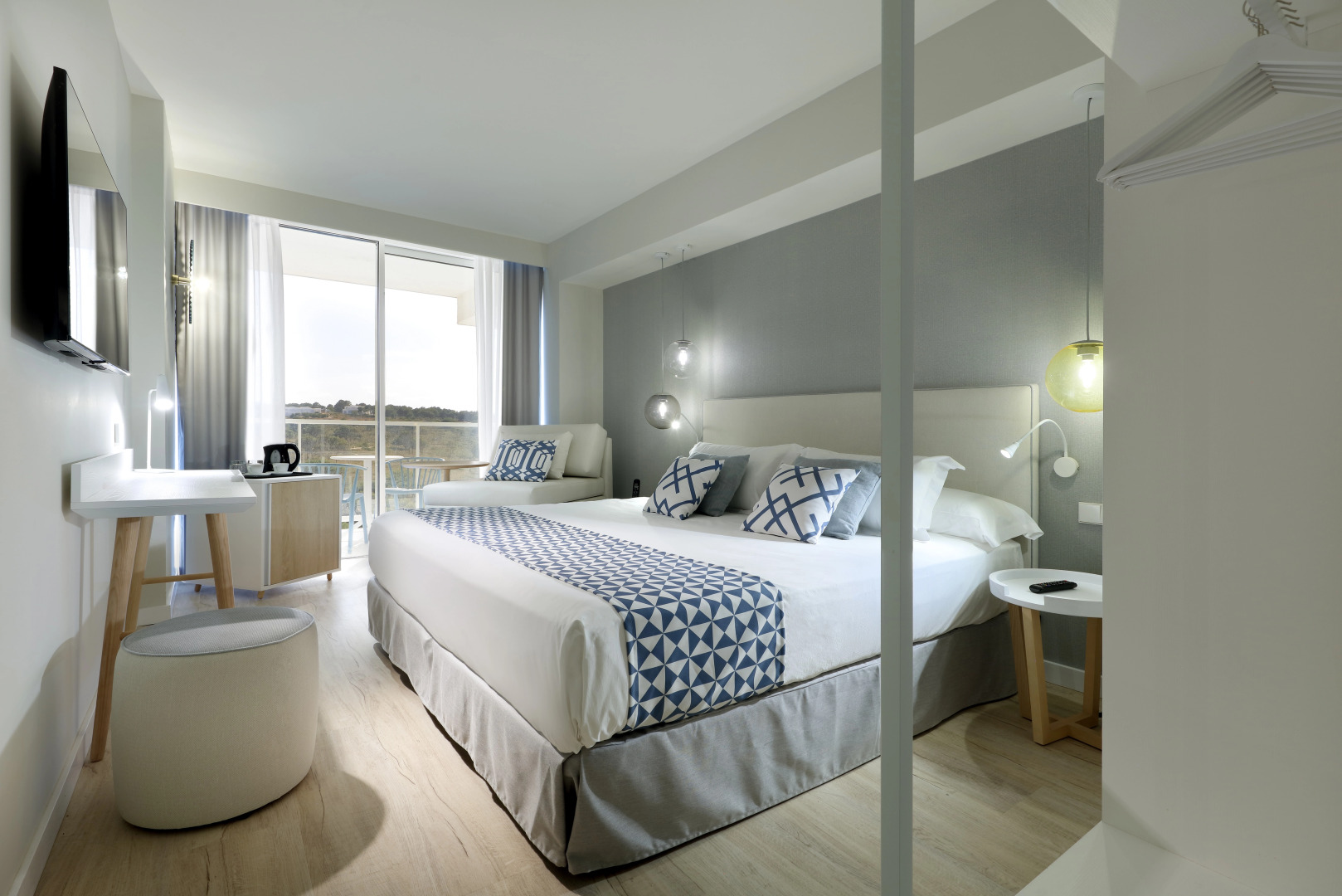 Photo - Palladium Hotel Menorca