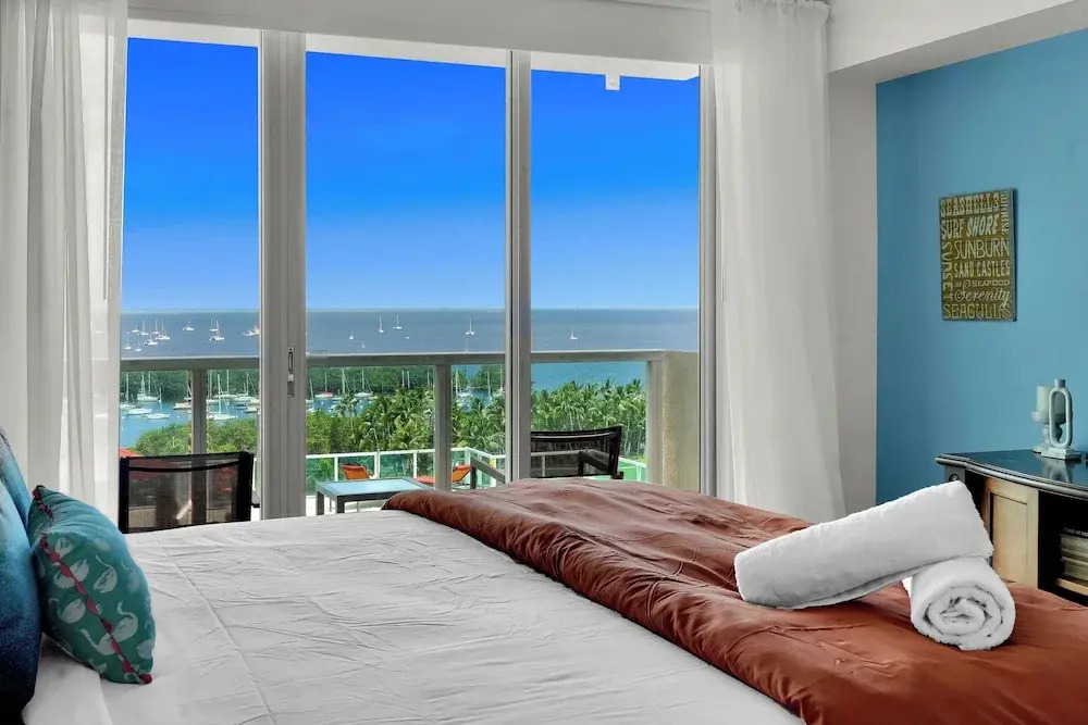 Photo - Tropical Paradise Spacious 3 bedroom