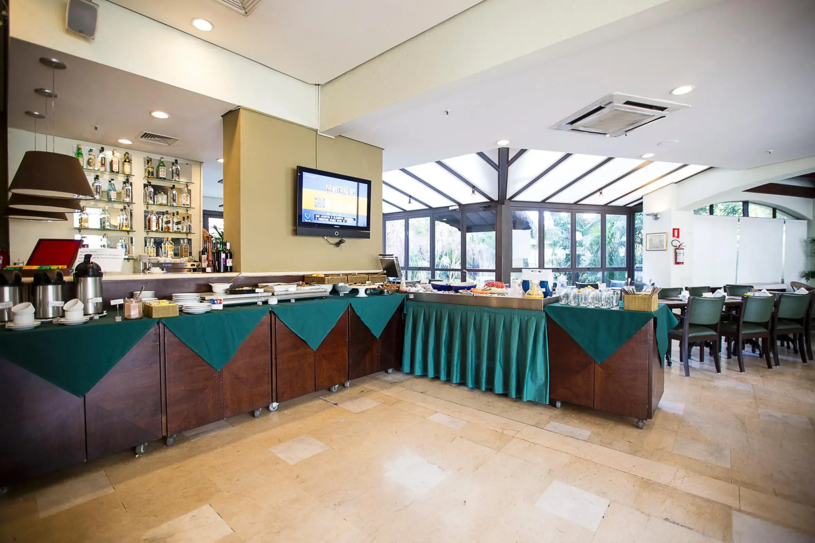 Photo - Quality Suites Vila Olimpia