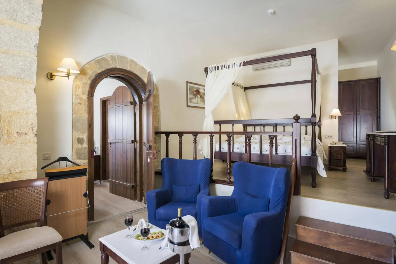 Photo - Spilia Village Hotel & Villas
