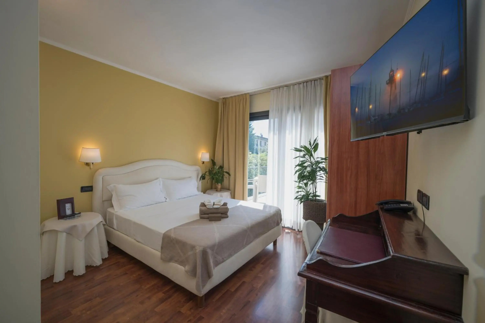 Photo - Admiral Hotel Villa Erme