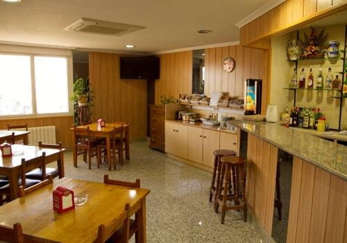 Foto - Hostal Fronton