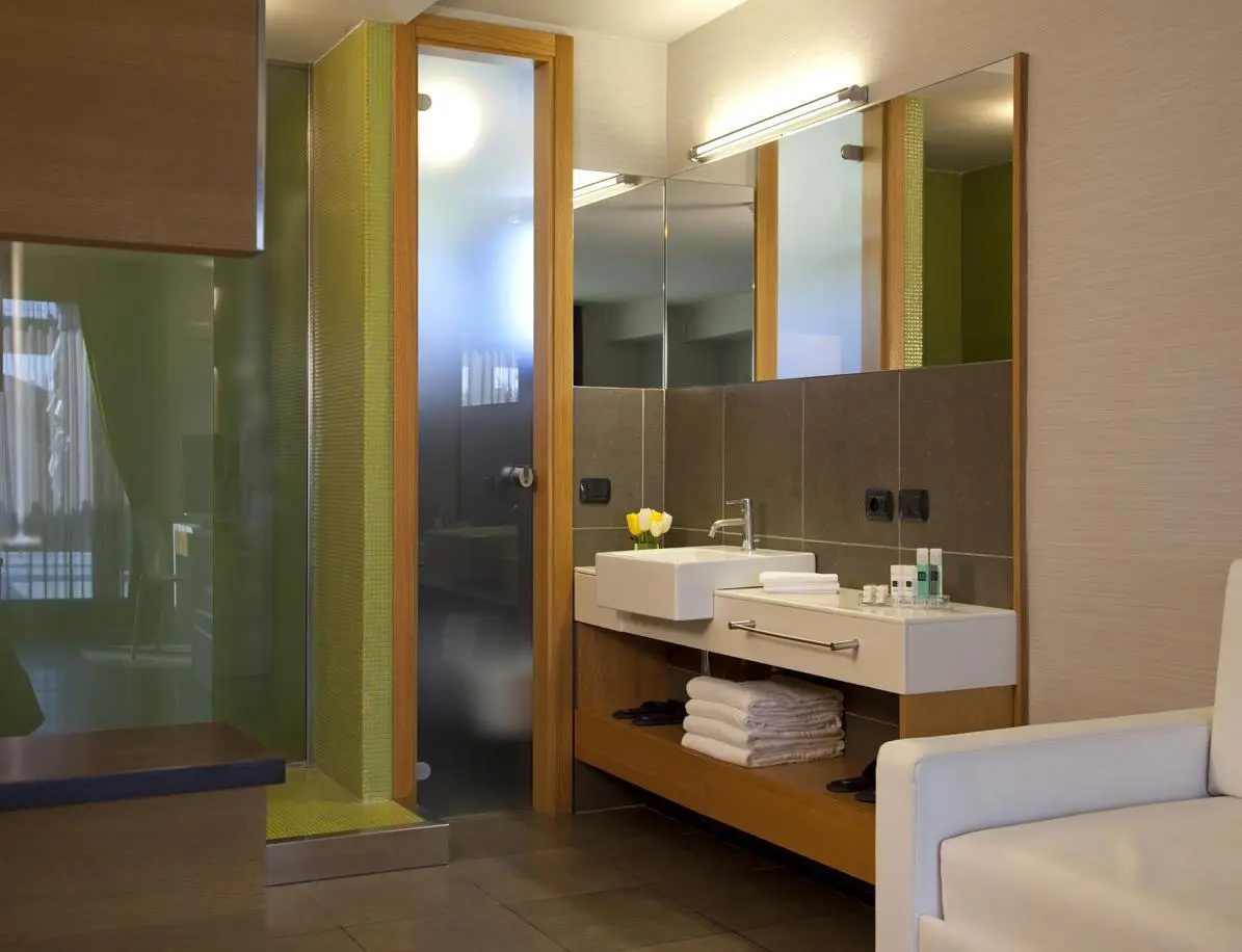 Photo - Hotel Zone