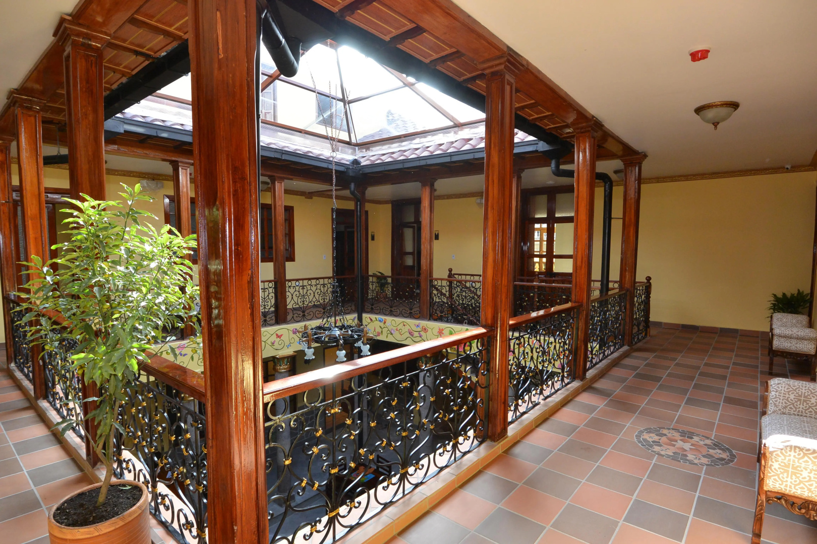 Photo - Hotel La Basílica Quito